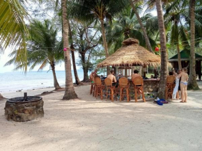 Salacia Palmbeach Hostel